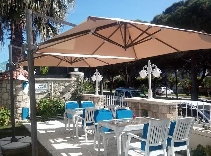 Aral Turkuaz Pensiune