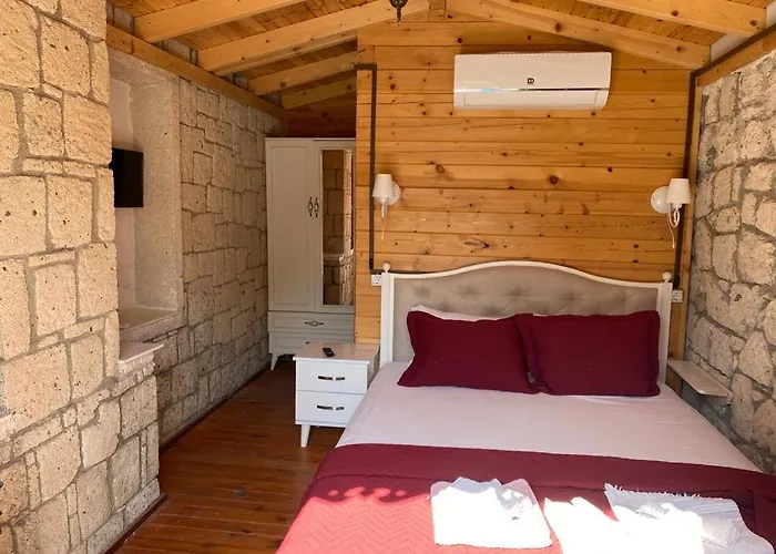 Aral Turkuaz 3* Çeşme